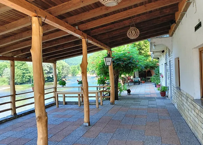 Apartamento Medo Kulen Vakuf